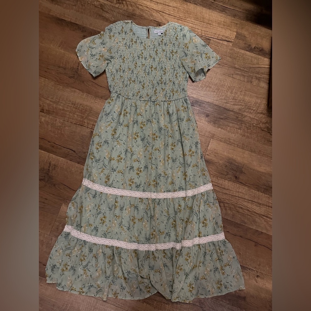 FEHRVNI midi dress